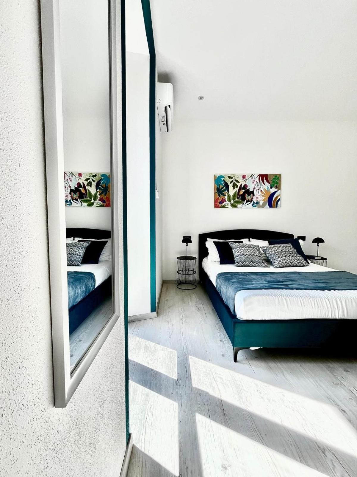 - Isola Madre Apartment *